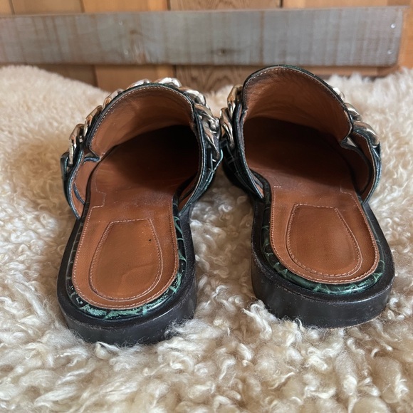 Givency Chain Loafer Mules US6 - Picture 4 of 4